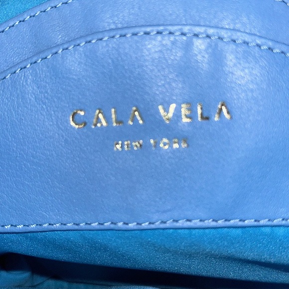 CALA VELA  SUNRISE BAG EUC - Picture 13 of 16